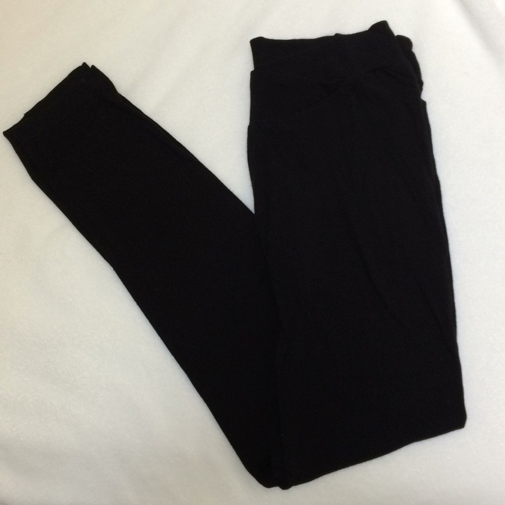 Poof Black Stretchy Cropped Ankle Leggings